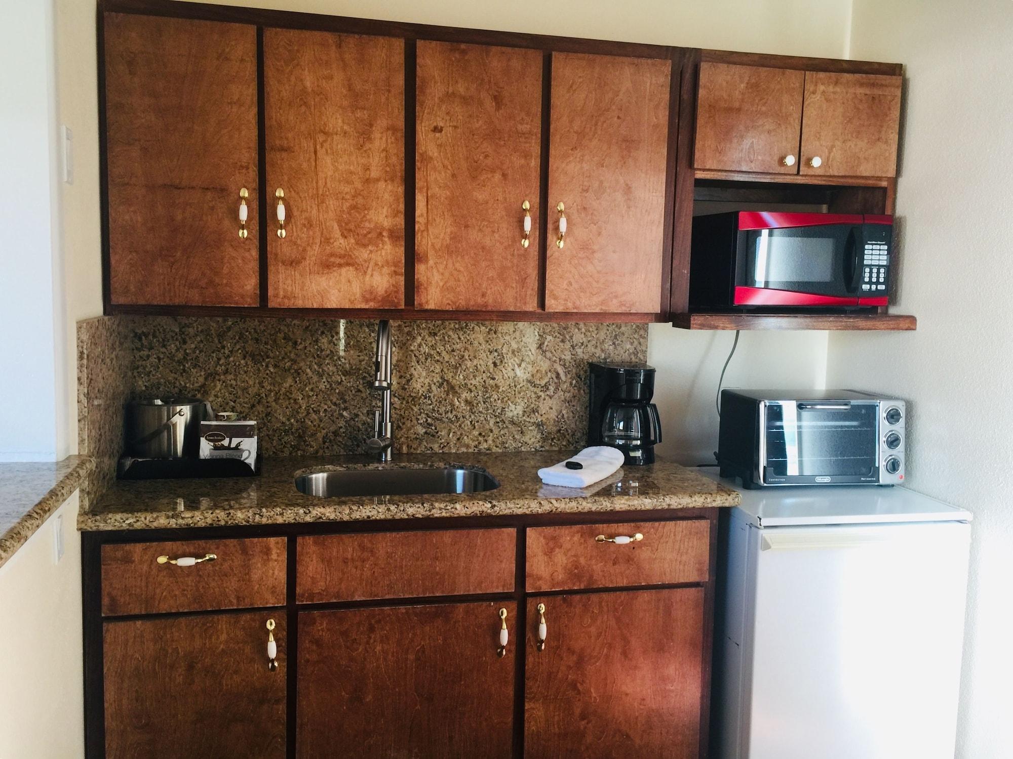 Dolphin Cove Motel Пизмоу Бийч Екстериор снимка