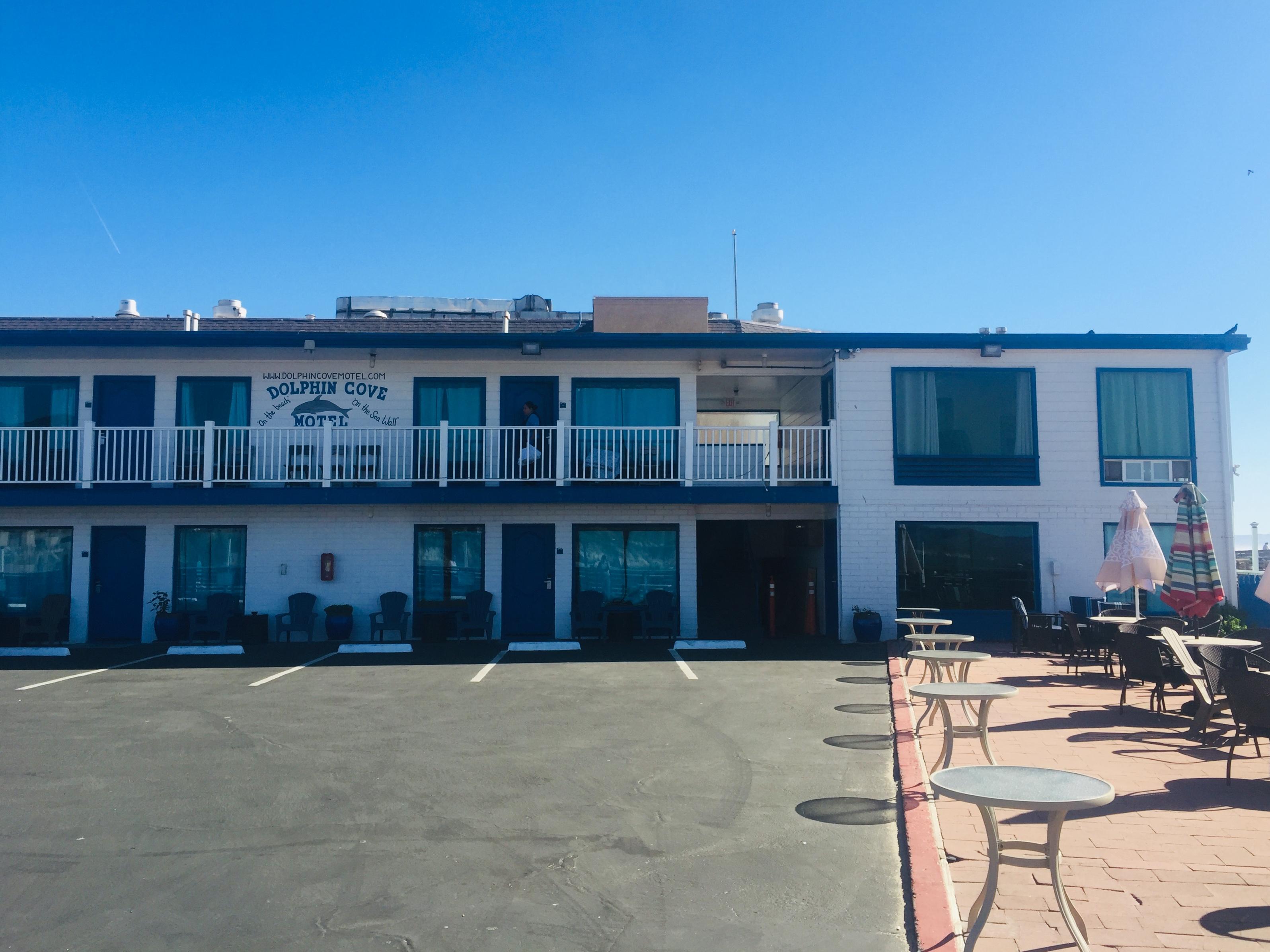 Dolphin Cove Motel Пизмоу Бийч Екстериор снимка
