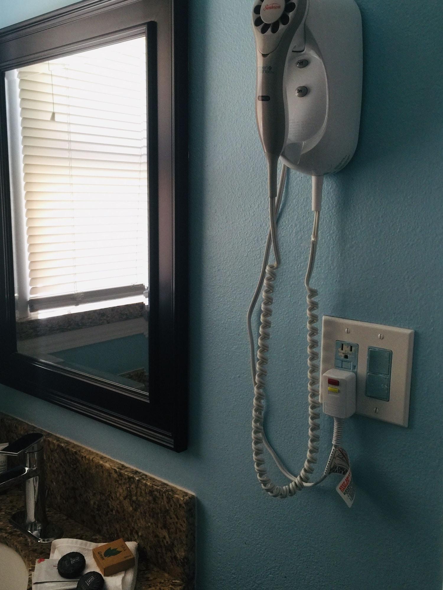 Dolphin Cove Motel Пизмоу Бийч Екстериор снимка