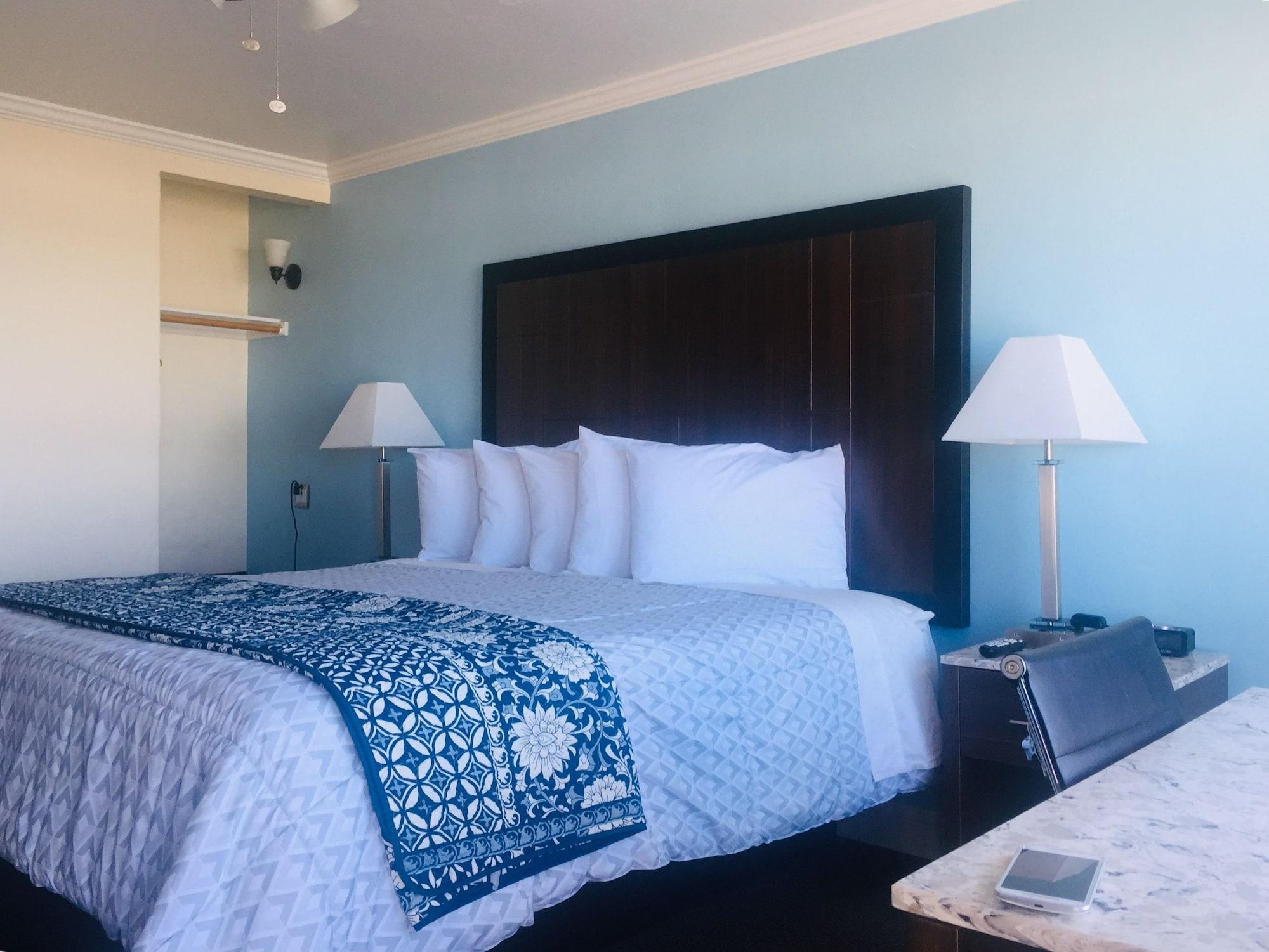 Dolphin Cove Motel Пизмоу Бийч Екстериор снимка